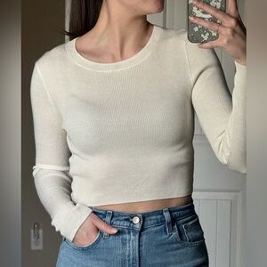 Forever 21 Cream Ribbed Knit Sweater. Cropped. Size Medium.